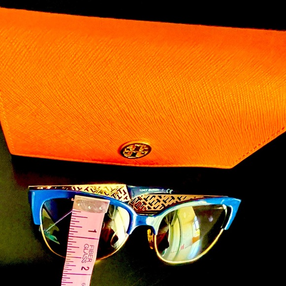 Tory Burch Case & Sunnies-Gradient black/blue - Picture 11 of 11